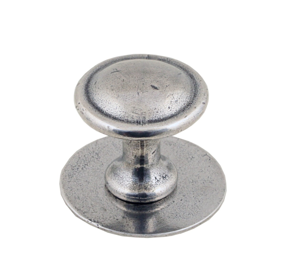 Chester kitchen knob with PBP007 backing plate
