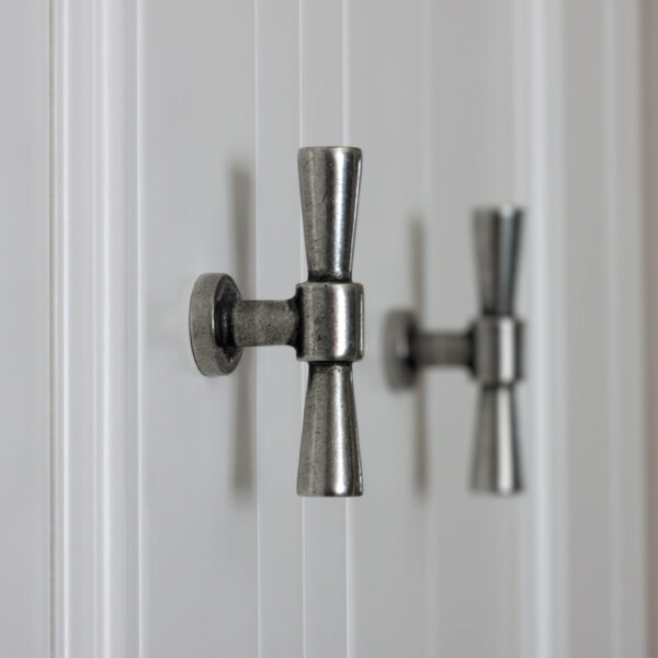 T pull handle