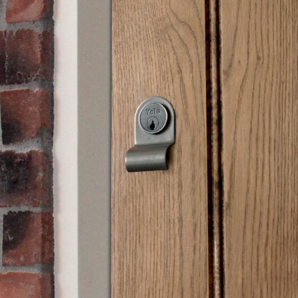 Cylinder Pulls