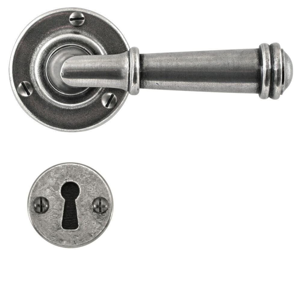 FD002 Durham Lever Round Rose